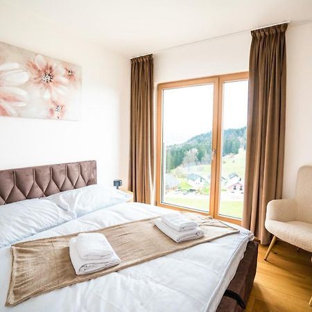 Family Apartment Kubinska Hola Dolny Kubin Eksteriør bilde